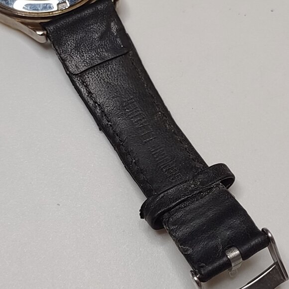 Guess Waterpro Watch With Black Leather Band - Picture 5 of 16